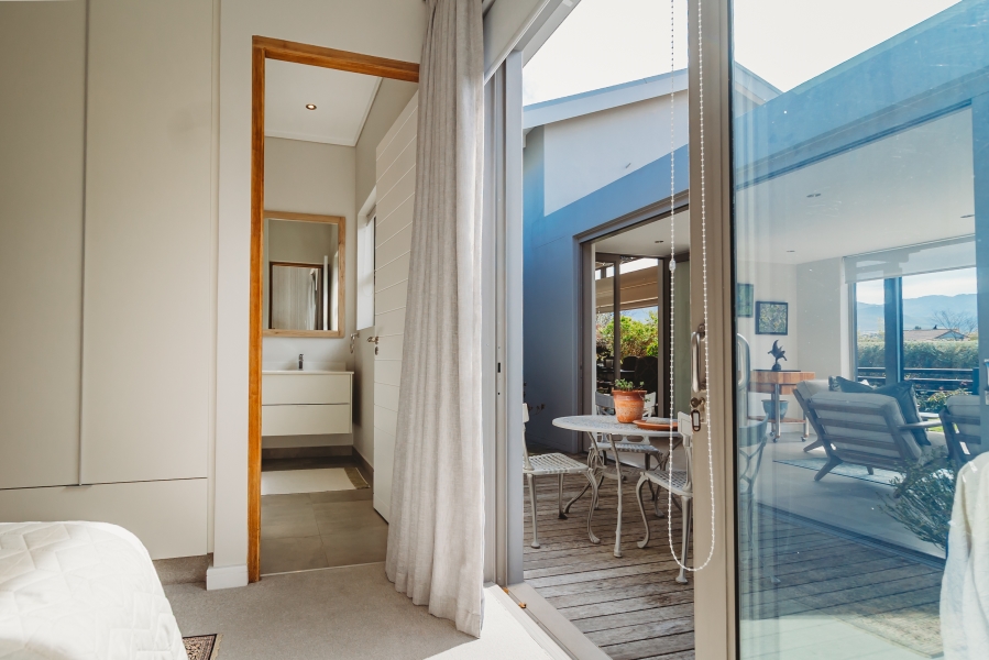 3 Bedroom Property for Sale in Earls Court Lifestyle Estate Western Cape